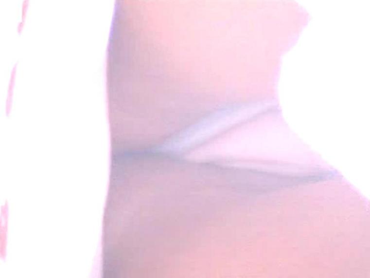 Candid Upskirt Inpublic